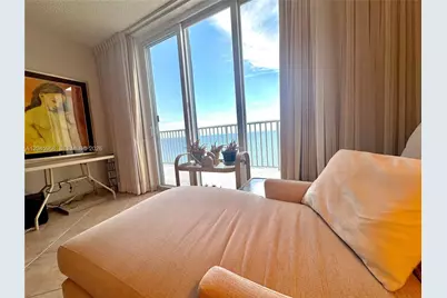 400 N Surf Rd #RGB, Hollywood, FL 33019 - Photo 5