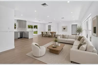 7040 NW 8th Ct, Plantation, FL 33317 - Photo 5