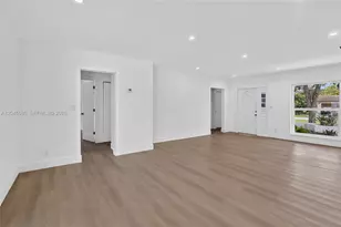 7040 NW 8th Ct, Plantation, FL 33317 - Photo 17