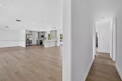 7040 NW 8th Ct, Plantation, FL 33317 - Photo 17