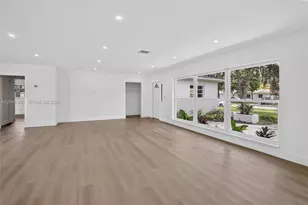 7040 NW 8th Ct, Plantation, FL 33317 - Photo 9
