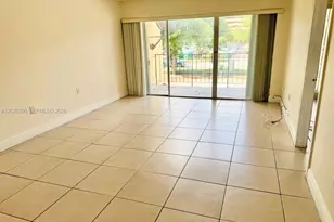 1975 W 44th Pl, Hialeah, FL 33012 - Photo 9