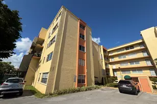 1975 W 44th Pl, Hialeah, FL 33012 - Photo 35