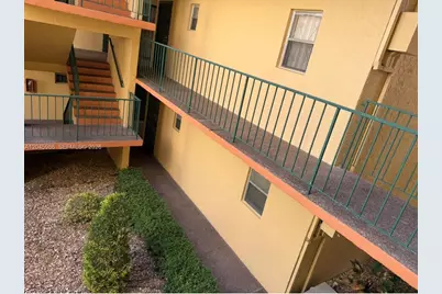 1975 W 44th Pl #203, Hialeah, FL 33012 - Photo 27