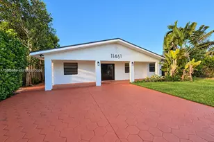 11461 SW 193rd St, Miami, FL 33157 - Photo 3