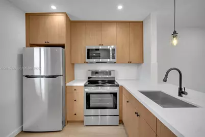 8101 Camino Real #402, Miami, FL 33143 - Photo 25