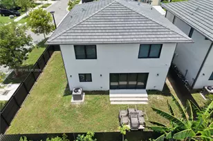 1183 NW 2nd St, Florida City, FL 33034 - Photo 23