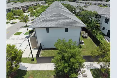 1183 NW 2nd St, Florida City, FL 33034 - Photo 25