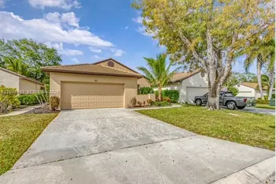 83 N Ironwood Way N, Palm Beach Gardens, FL 33418 - Photo 3