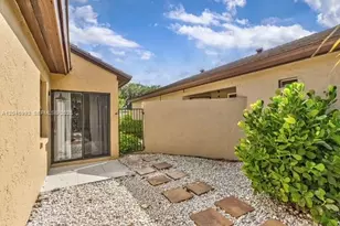 83 N Ironwood Way N, Palm Beach Gardens, FL 33418 - Photo 35