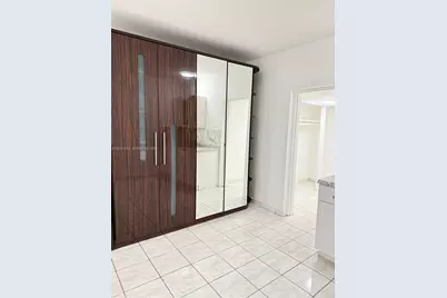 [Address not provided], Hallandale Beach, FL 33009 - Photo 5
