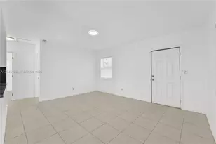 1201 NW 10th Pl, Fort Lauderdale, FL 33311 - Photo 3
