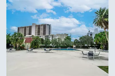 1655 NE 115th St #28B, Miami, FL 33181 - Photo 31