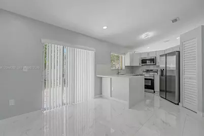 13765 SW 145th St, Miami, FL 33186 - Photo 5