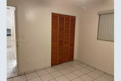 10101 W Okeechobee Rd #5202, Hialeah Gardens, FL 33016 - Photo 11