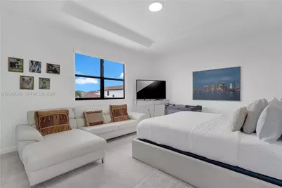 12924 SW 229th St, Miami, FL 33170 - Photo 3