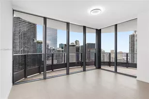 1000 Brickell Plaza, Miami, FL 33131 - Photo 21