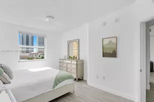 17100 N Bay Rd, Sunny Isles Beach, FL 33160 - Photo 17