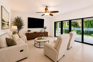 26363 SW 152nd Ave, Homestead, FL 33032 - Photo 3
