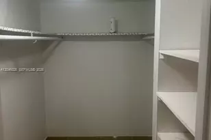 10395 N Kendall Dr, Miami, FL 33176 - Photo 11