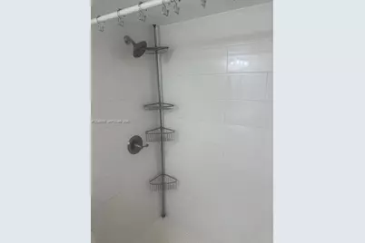 10395 N Kendall Dr #V4, Miami, FL 33176 - Photo 9