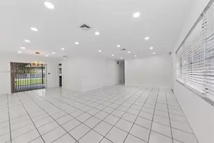 945 NE 176th St, Miami, FL 33162 - Photo 5