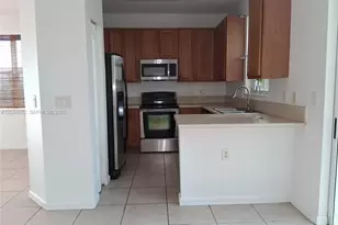 1044 NE 30th Ave, Homestead, FL 33033 - Photo 9
