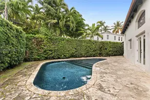 6350 Pine Tree Dr, Miami Beach, FL 33141 - Photo 9