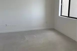 21447 NE 2nd Pl, Miami, FL 33179 - Photo 5