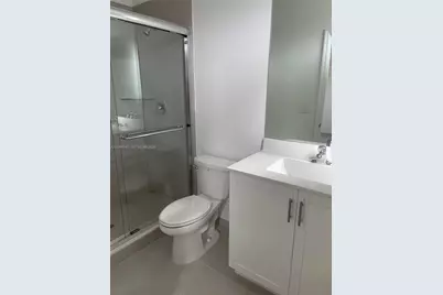 21447 NE 2nd Pl, Miami, FL 33179 - Photo 5