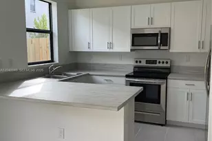 21447 NE 2nd Pl, Miami, FL 33179 - Photo 9