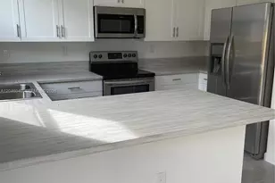 21447 NE 2nd Pl, Miami, FL 33179 - Photo 11