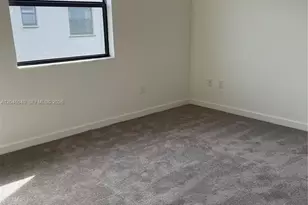 21447 NE 2nd Pl, Miami, FL 33179 - Photo 19