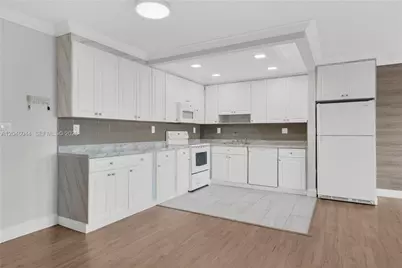 1121 SW 122nd Ave #412-2, Miami, FL 33184 - Photo 17