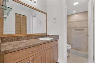 1121 SW 122nd Ave, Miami, FL 33184 - Photo 7