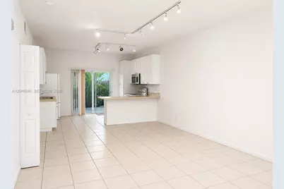 4950 Washington St #12-4, Hollywood, FL 33021 - Photo 3