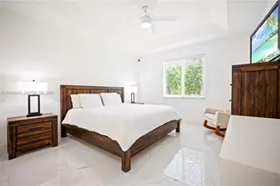 445 Conservation Dr, Weston, FL 33327 - Photo 13