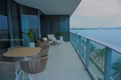 725 NE 24 St #401, Miami, FL 33137 - Photo 1
