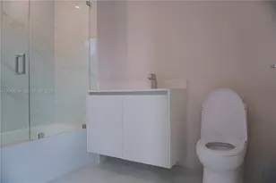 725 NE 24th St, Miami, FL 33137 - Photo 19