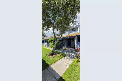 1652 N 14th Ter #1652, Hollywood, FL 33020 - Photo 9