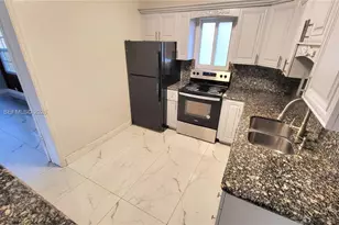 720 NE 5th St, Hallandale Beach, FL 33009 - Photo 3