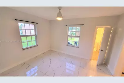 720 NE 5th St #1-1, Hallandale Beach, FL 33009 - Photo 19