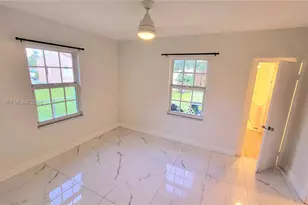 720 NE 5th St, Hallandale Beach, FL 33009 - Photo 19