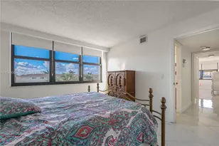 2401 S Ocean Dr, Hollywood, FL 33019 - Photo 19