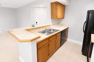 2986 S University Dr, Davie, FL 33328 - Photo 9