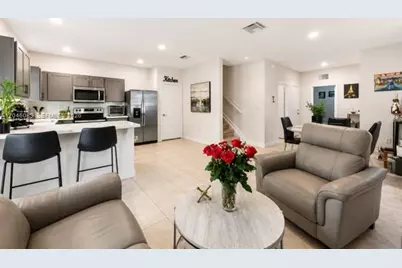 1707 SE 9th Ter, Homestead, FL 33034 - Photo 3