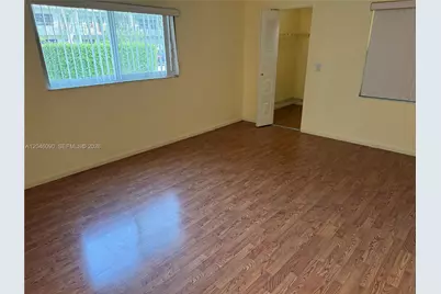100 SW 132nd Way #101K, Pembroke Pines, FL 33027 - Photo 11