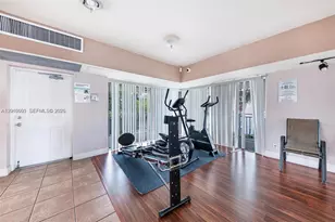 455 S Pine Island Rd, Plantation, FL 33324 - Photo 13