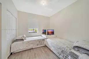 11295 W 34th Wy., Hialeah, FL 33018 - Photo 33