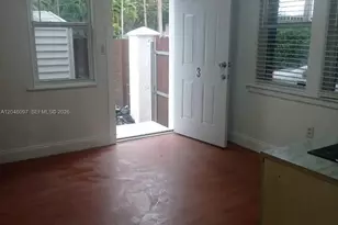 435 SW 33rd Ave, Miami, FL 33135 - Photo 7